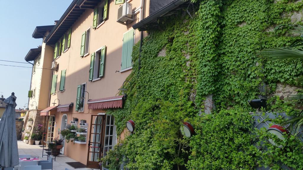 Albergo Al Cacciatore Tortellinando Valeggio sul Mincio Eksteriør bilde